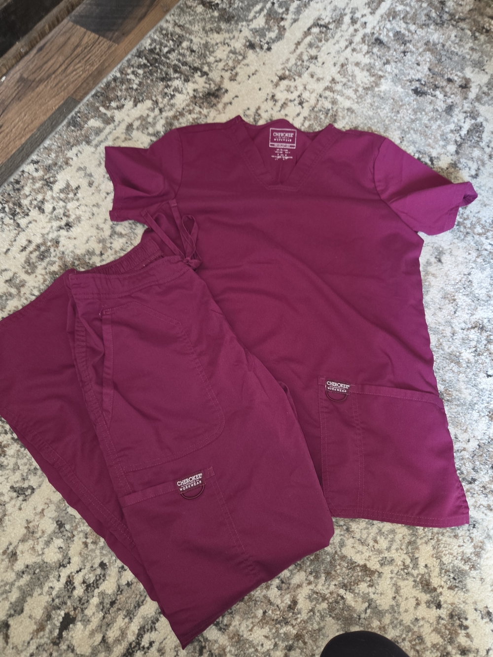 Cherokee Workwear Scrub set XS Good condition